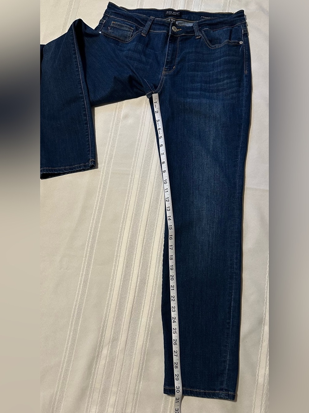 Judy Blue Straight Fit Medium Wash Denim Jeans Women’s 13/31 - Picture 10 of 16